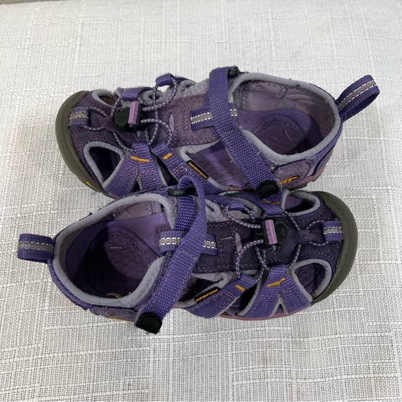 Keen Kids CNX Waterproof Sandals Size 9 Toddler Violet Purple Sparkly Gray - Picture 4 of 9